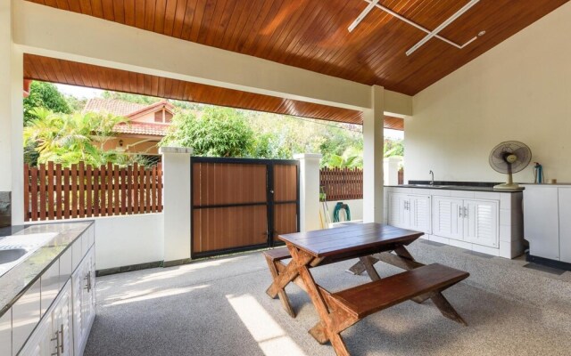 Amber Pool Villa in Rawai
