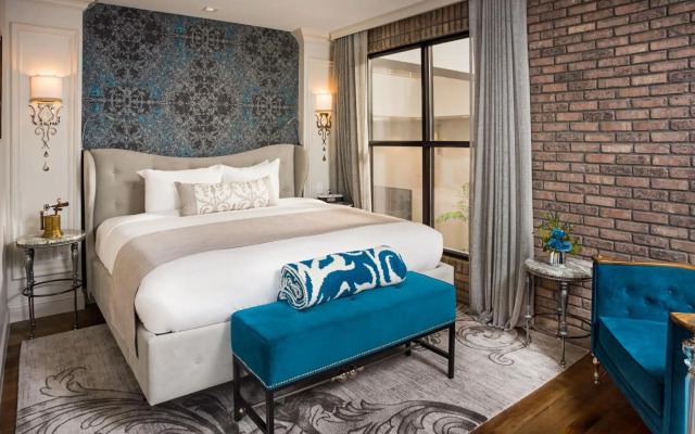 The Ivey's Hotel