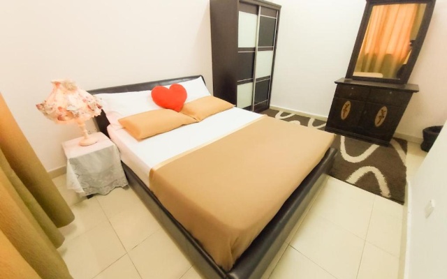 Homestay Kondo Mewah l/d kolam renang & playground di Kota Bharu – Guest Rooms – Kota Bharu