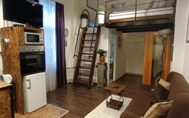 Authentic Belgrade Centre Hostel