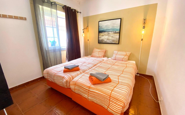 Bela Sesimbra beach house