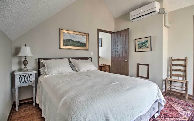 Cozy Wintergreen Cabin Near Mountain Inn & Slopes!