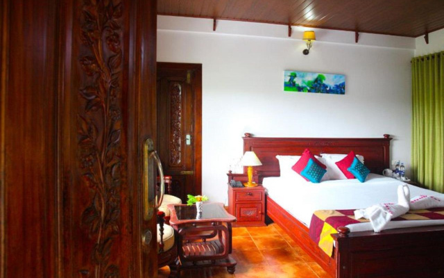Kalathil Lake Resort