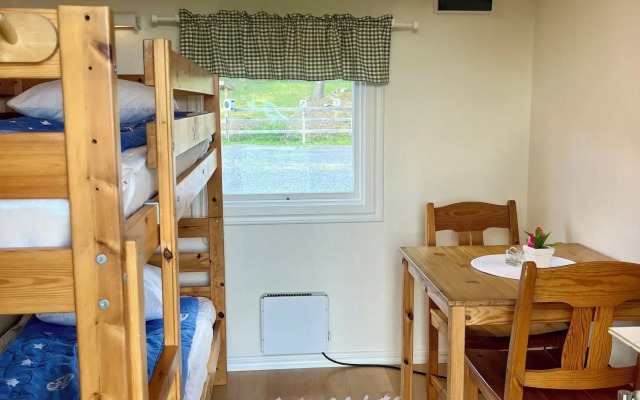 Skeppsdockans Camping & Vandrarhem