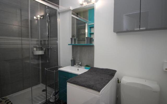 Appartement Mont-Dore, 1 pièce, 3 personnes - FR-1-608-160