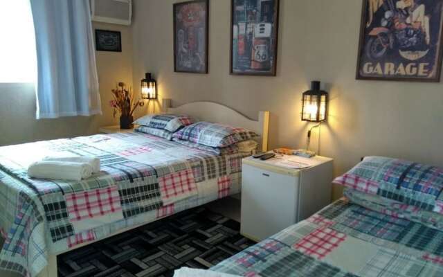 Road House GO 118 Motorcycle Hotel