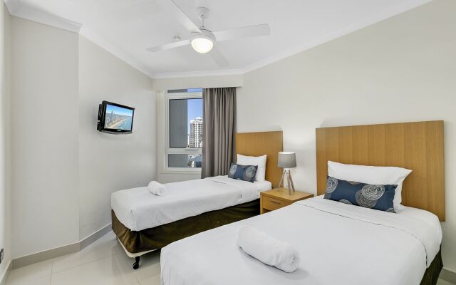 Moroccan Resort - HR Surfers Paradise