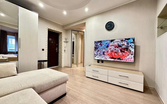 FlatRoom on Popova street 35B
