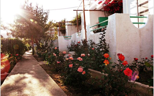 Studios Crete