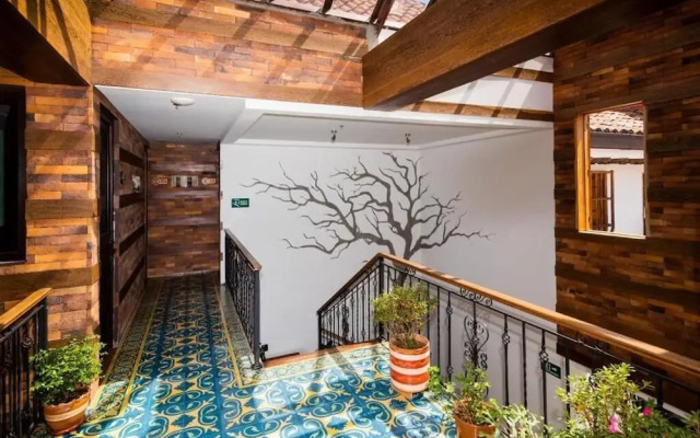 The Cranky Croc Hostel