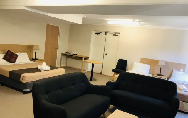 Hamilton Brisbane Airport Hotel