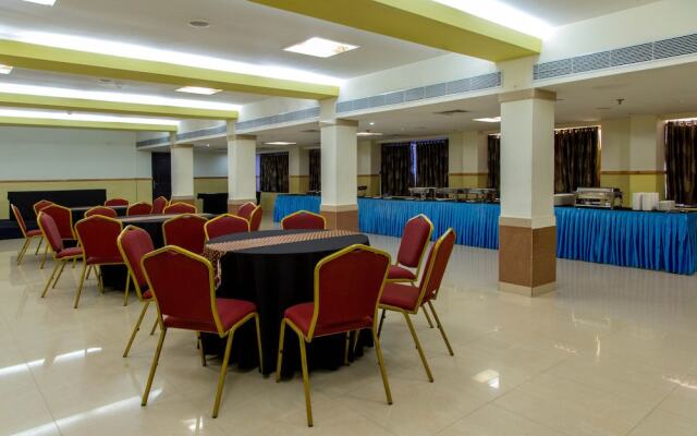 OYO Flagship 084 MG Road Trivandrum