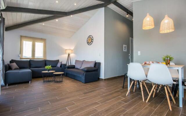 Thasos Meltemi Close to the Beach-Up to 11 guests