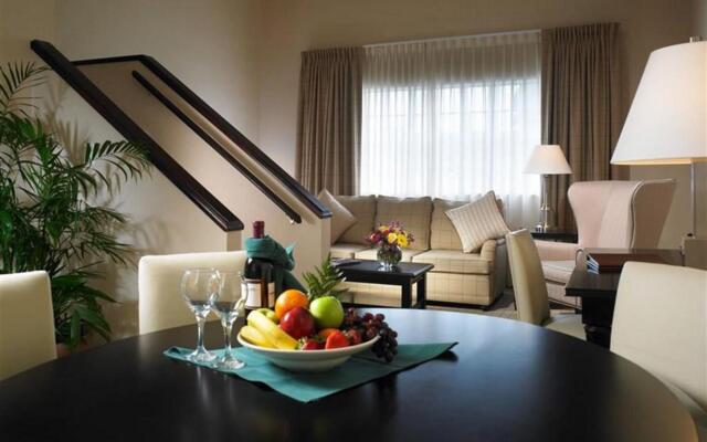 Anaheim Majestic Garden Hotel