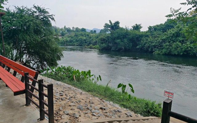 Aurora Resort Kanchanaburi