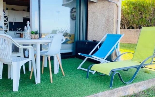 Appartement Lumio, 1 pièce, 4 personnes - FR-1-63-295
