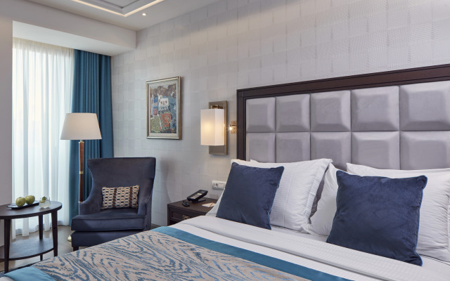 Electra Metropolis Athens