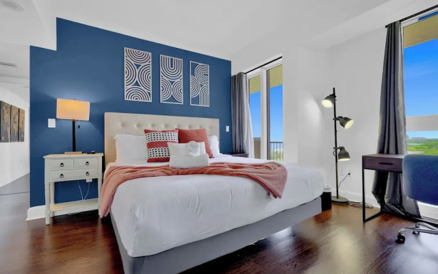 Ocean View 2 Bedroom in Coconut Grove