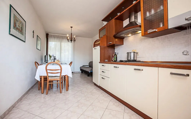 Seaside Happiness Flat and Shared Pool in Rosolina