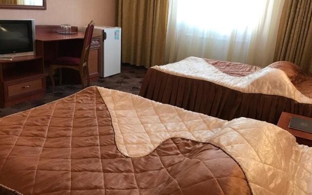 Alexandrovskiy Hotel