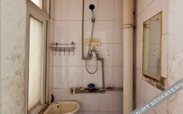 Wen'an Guesthouse (Wuhan University of Technology Mafangshan Campus Store)