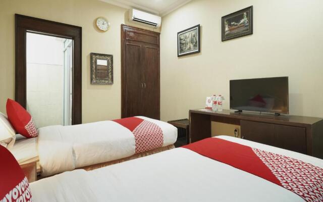 OYO 804 Ndalem Maharani Guest House