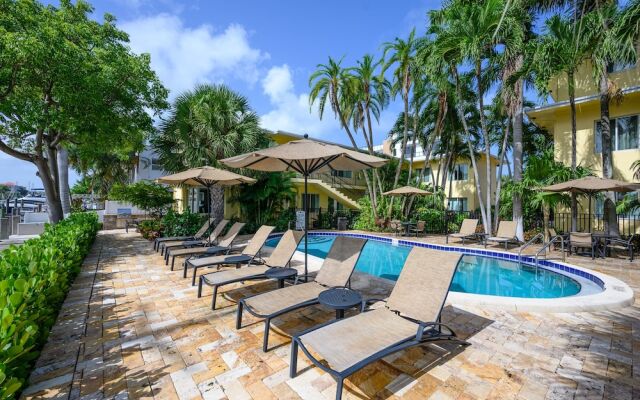 1ivd204j 1 Bedroom Hotel Room