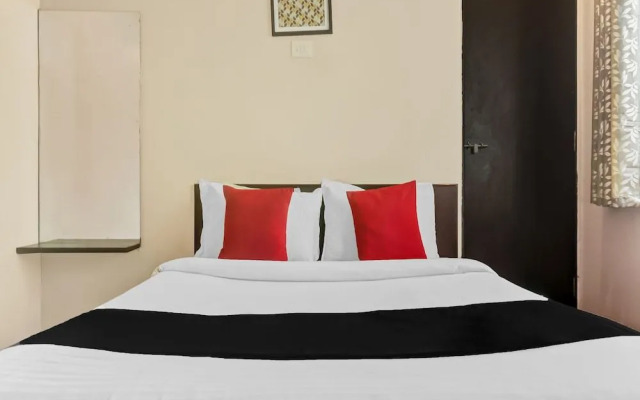 OYO 23501 Log Inn Plaza