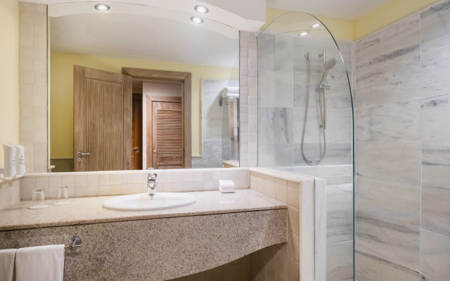 Iberostar Waves Bahia - All Inclusive