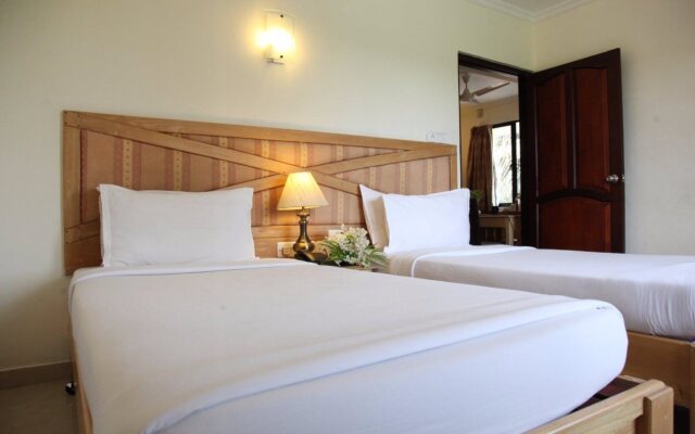 Lotus 8 Hotel