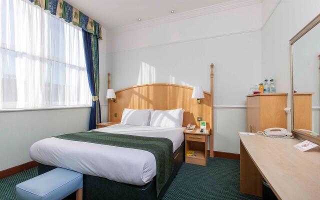 Holiday Inn London - Oxford Circus, an IHG Hotel