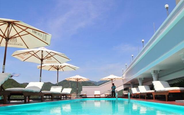 Maritime Hotel