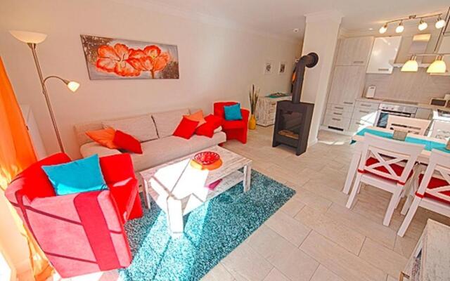 Les Belles, Haus Davide, FW Elegant FW 8