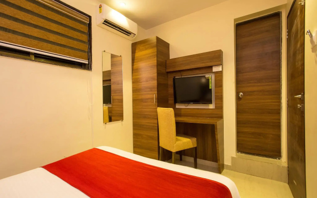 OYO 7154 Hotel Highland Residency