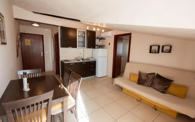 Apartments Kodžoman