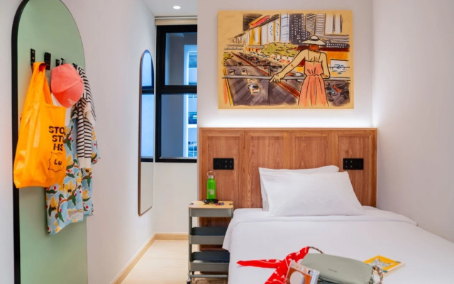 Lub d Bangkok Siam – New Look, Across from MBK & Skytrain Access