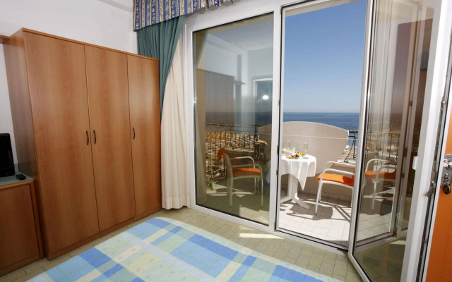 Hotel El Cid Campeador