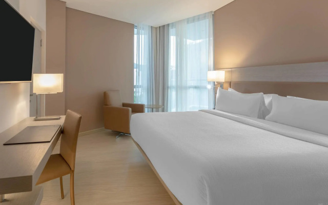 AC Hotel by Marriott Santa Marta
