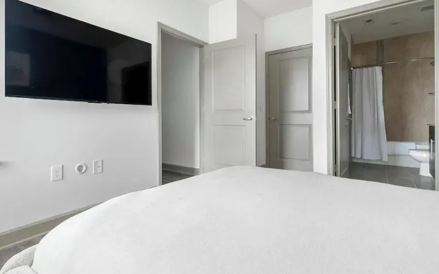 Landing Apartments - North Charlotte