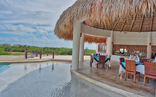 Rooms by G Golden Bear Lodge Cap Cana Hotel