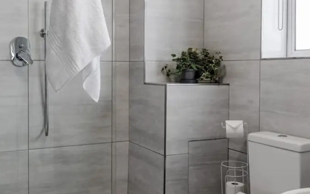 Sea-facing Apartment at Adelphi Galleria