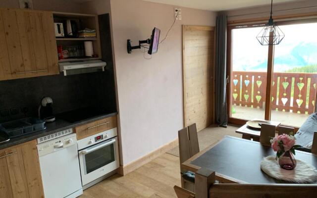 Duplex risoul 1850 résidence antares