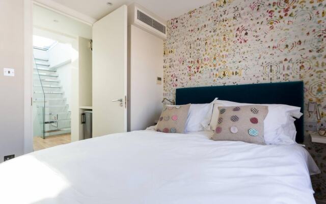 Spectacular Unique 4bed House in Pimlico