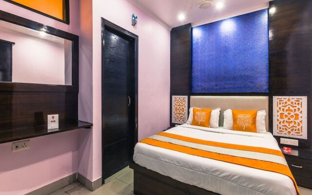 OYO 2558 Hotel R K Residency