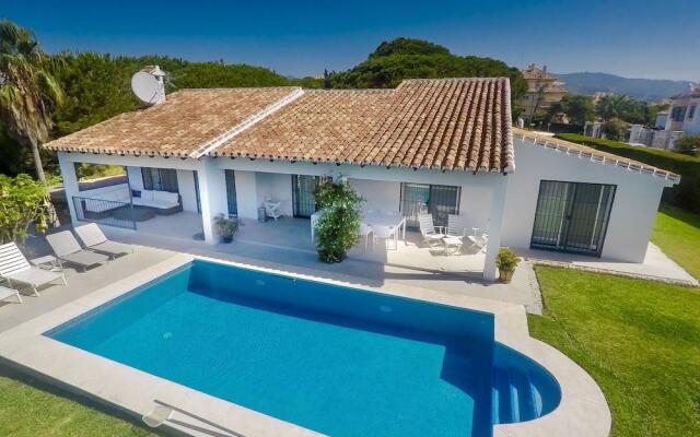 Great Villa Near Beach & Marbella