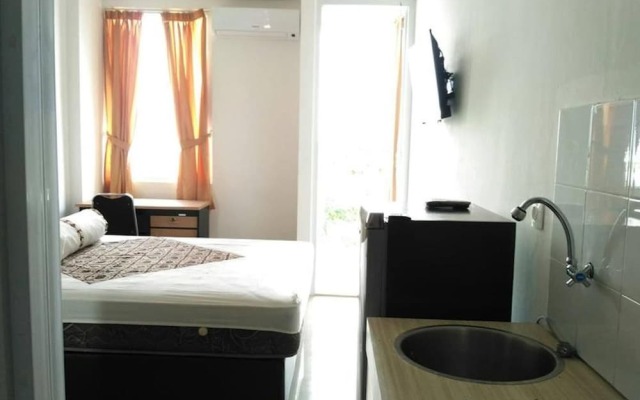 1br Apartment With Pool