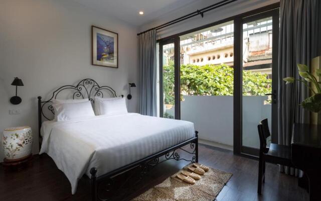 Centraltique Downtown - Bespoke Colonial House Near Hoan Kiem Lake