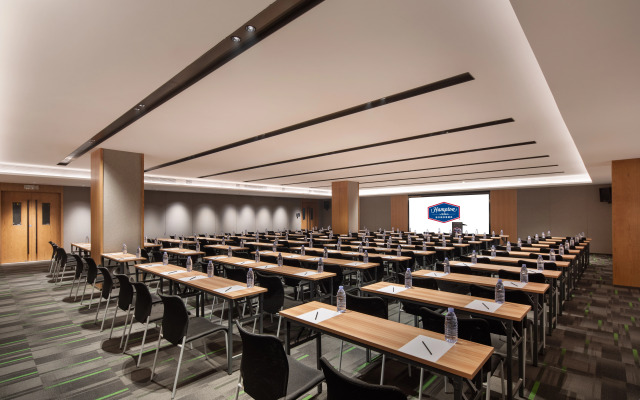 Hampton by Hilton Shenzhen Dameisha