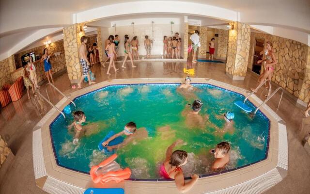 Cheile Gradistei Resort Fundata
