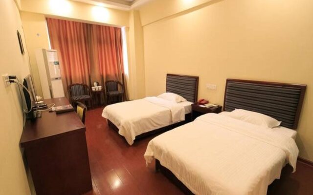 GreenTree Inn Guangxi Liuzhou Railway Station Hongguang Road Express Hotel